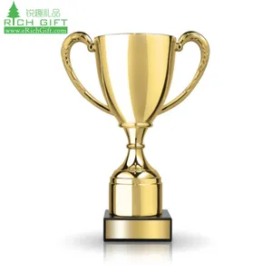Excellent Quality Medals And Trophies For Home Decoration Wholesale Price Golden Metal Champions League Trophy