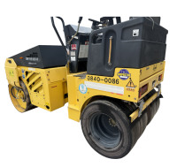 Bon prix, rouleau compacteur combiné Bomag Bw115ac d'occasion, mini-rouleau vibratoire Bomag 3 tonnes, bon état, rouleau compresseur routier d'occasion, vente flash