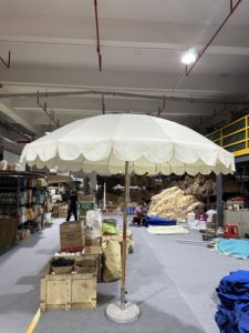 Paraguas de arco de <span class=keywords><strong>playa</strong></span> al aire libre moderno personalizable seta borla protección solar patio Centro Pilar paraguas hoteles hospitales - Product Image 6