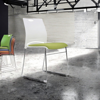 Vente chaude Moderne Cadre En Métal Sans Bras Chaises De Bureau Empilable Salle De Formation Empilable Chaises De Conférence Top En Attente Pour Le Bureau