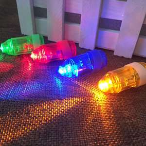 Marca QF EN71 Certificado LED Finger Light-Up Mini Cohete de juguete de plástico para máquinas expendedoras de 2 a 13 años - Product Image 2