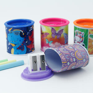 <span class=keywords><strong>Taille</strong></span>-<span class=keywords><strong>crayon</strong></span> Soododo à double compartiment en <span class=keywords><strong>fer</strong></span> et plastique, facile à rouler, durable, facile à utiliser, motifs variés et charmants - Product Image 2