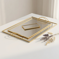 Plateaux en verre modernes avec cadre en laiton, design géométrique, multifonctionnels, abstraits, plaqués nickel, forme rectangulaire pour