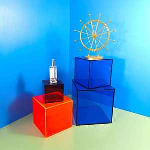 Caja de Acrílico Personalizada, Caja de Almacenamiento de Cinco Lados Colorida, Caja de Embalaje para Regalos, Caja de Almacenamiento con Tapa Abatible, Cubierta Protectora contra el Polvo - Product Image 6