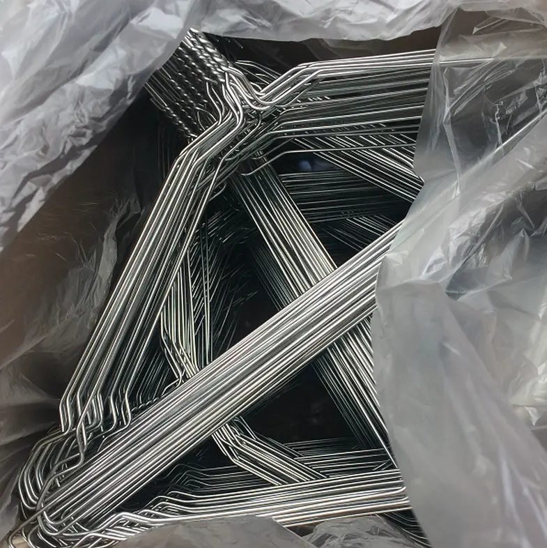 Оцинкованная стальная проволока металлическая вешалка для одежды
