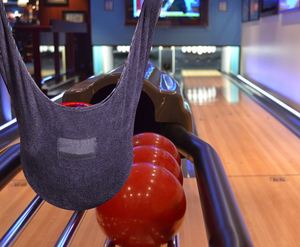 <b>Bowling</b> Ball Polisher Microfiber <b>Bowling</b> Towel See-Saw for Bowlers Large Washable <b>Bowling</b> Shammy Seesaw Ball Cleaner Holder Bag - Product Image 4