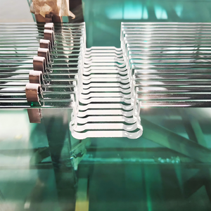 Verre trempé sur mesure de 3 mm à 19 mm pour la décoration industrielle, les toits de bâtiments, les fenêtres et les escaliers extérieurs – Fabrication chinoise de haute qualité - Product Image 1