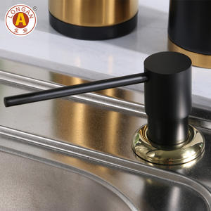 Distributeur de savon pour évier de cuisine personnalisé Distributeur de savon liquide manuel en laiton antique en métal pour évier de cuisine - Product Image 5