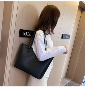 2025 élégant concepteur PU grande capacité femmes sac à bandoulière décontracté Messenger fourre-tout avec fermeture à glissière poignée supérieure sac à main dames - Product Image 6