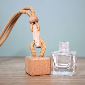 Chai nước hoa ô tô hình vuông bằng thủy tinh mới, nắp đậy bằng vải cotton, dây treo, nước hoa ô tô - Product Image 1