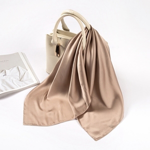 2020 nouveau printemps et été couleur unie petit foulard carré femme rétro foulard <span class=keywords><strong>en</strong></span> <span class=keywords><strong>soie</strong></span> Satin Simulation <span class=keywords><strong>soie</strong></span> Simple foulard <span class=keywords><strong>sauvage</strong></span> - Product Image 5