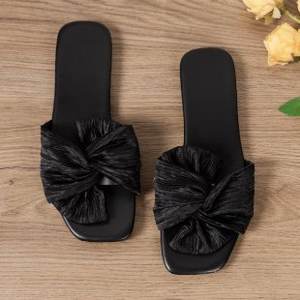 2025 Damen Hausschuhe Old Money Style Flache Sandalen Neues Design Schnelle Lieferung 35-43 Big Size - Product Image 5