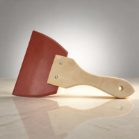 Raclette en caoutchouc résistant à la chaleur avec manche en bois naturel, outil manuel pour travaux de peinture, de mastic et de décoration (vente en gros)
