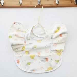 Babero Bandana para Niños con Cierre de Botones, Diseño de Uso Invertido, Material PU, para la Hora de Comer, Suministro OEM - Product Image 6