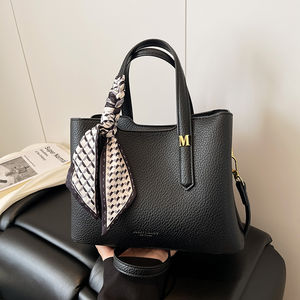 Sac à main de luxe en PU de haute qualité. Style féminin à la mode. Design unique de créateur.8115 - Product Image 3