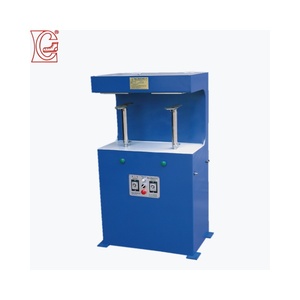 Máquina de prensado de suela o almohadilla de zapatos al por mayor de altos estándares de producción para la industria de la fabricación de zapatos - Product Image 1