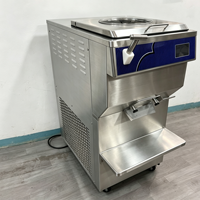 Professionele verticale Italiaanse gelatomachine van roestvrij staal, vrijstaand, open bovenkant, batch-ijsmachine