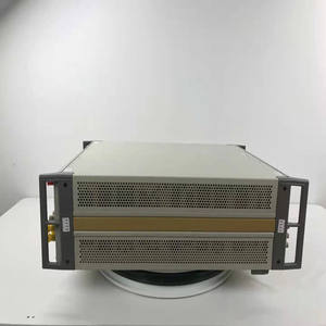 Calibratore Multifunzione ad Alte Prestazioni Fluke 5700A - Product Image 3