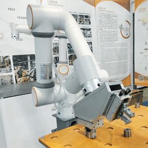 Bras robotique à 6 axes servo-électrique personnalisable HWINT pour l'intégration ouverte, l'automatisation et la manipulation multi-processus - Product Image 1