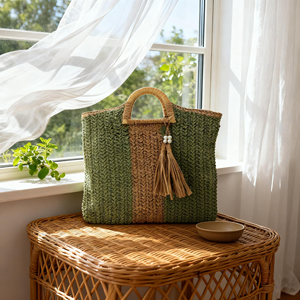 2026 New Arrival Designer Women Handbag Crochet Paper <strong>Straw</strong> Tote <strong>Bag</strong> Big Capacity Luxury Handmade Women Designer <strong>Beach</strong> <strong>Straw</strong> <strong>Bag</strong> - Product Image 3