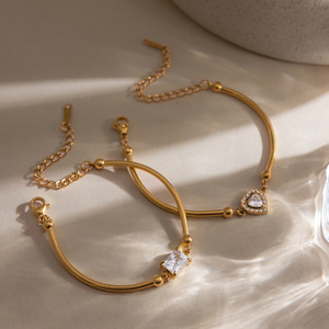 Bracelet en zircon en forme de cœur, plaqué or, alliage de zinc, serti de pierres, bijoux cadeau pour femmes - Product Image 4
