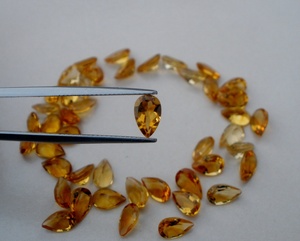 พลอยซิทรินธรรมชาติทรงลูกแพร์สีเหลืองขนาด 8x5 มม. สำหรับทำเครื่องประดับ - Product Image 1