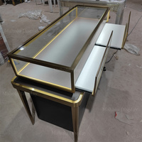 Table de présentation en verre moderne et minimaliste de luxe, vitrine à bijoux et montres, meuble de rangement LED pour intérieur de magasin, comptoir, LOGO OEM