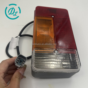 Pièces de machines de construction EexcavaStart, feu arrière droit 7225546 pour V417 V518 V519 V723 VersaHandler - Product Image 4
