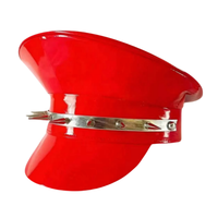 Chapeaux de capitaine en similicuir rouge en gros avec pointes pour costumes d'Halloween