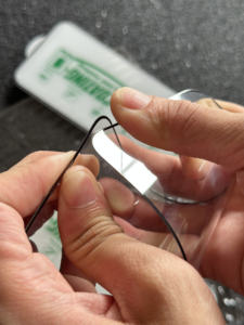 Verre trempé pour téléphone portable blindé HD pour <span class=keywords><strong>Samsung</strong></span> <span class=keywords><strong>S22</strong></span> Évacuation rapide Couvre l'écran du téléphone portable avec précision Verre de téléphone - Product Image 2