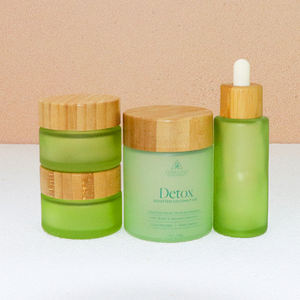 Frascos de bambú verde personalizado vacíos ambientales para exfoliante, <span class=keywords><strong>mantequilla</strong></span> corporal, crema facial, tarros de vidrio cosméticos esmerilados con tapa - Product Image 4