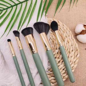 YRX 5 pièces cyan en bois manche court pratique pour transporter des lots <span class=keywords><strong>de</strong></span> stockage soins <span class=keywords><strong>de</strong></span> beauté <span class=keywords><strong>de</strong></span> haute qualité <span class=keywords><strong>pinceau</strong></span> <span class=keywords><strong>de</strong></span> <span class=keywords><strong>maquillage</strong></span> personnalisé - Product Image 4