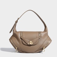Automne hiver nouvelle mode sac à main polyvalent coeur serrure Niche conception sous les bras fermeture éclair doux dames personnalisé voyage sac à main
