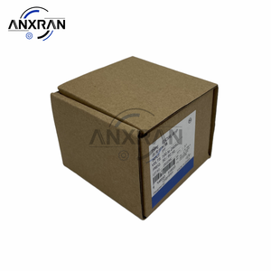 Para el controlador de temperatura Omron voltios 100 a 240AC 50/60Hz E5CWLR1P - Product Image 6