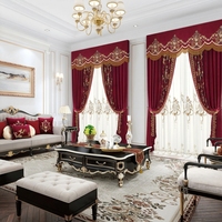 Rideaux sur mesure, rideaux directement de l'usine, rideaux pour projets, rideaux de luxe sur mesure pour la décoration de suites de palais et de résidences