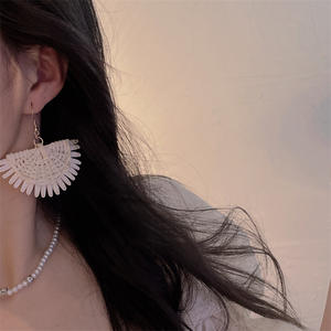 أزياء اليدوية الروطان الرافية شرابة الأقراط النساء الصيف المحيط شاطئ الأقراط الخيزران متماسكة الأقراط - Product Image 3