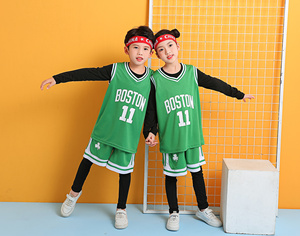 Hochwertige Schnelltrocknende Mesh-Basketballbekleidung für Kinder, Basketball-Trikot-Sets, Polyester-Sportbekleidung, Günstige Maxeyes - Product Image 1