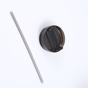 Vaso Térmico de Acero Inoxidable de Doble Pared de 40oz con Logotipo Personalizado, Tapa con Asa y Pajita, Libre de BPA, para Regalos Empresariales - Product Image 6