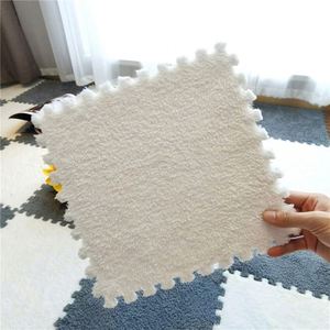 Alfombra de Piso Antideslizante de Algodón Entrelazado y Grueso de 20 mm, Baldosas de Alfombra de Felpa Tipo Rompecabezas, Personalizadas para Dormitorio Infantil o Sala de Juegos - Product Image 4