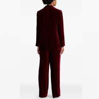Blazer en velours bordeaux pour femme, personnalisable, avec boutons dorés en forme d'étoile et silhouette croisée