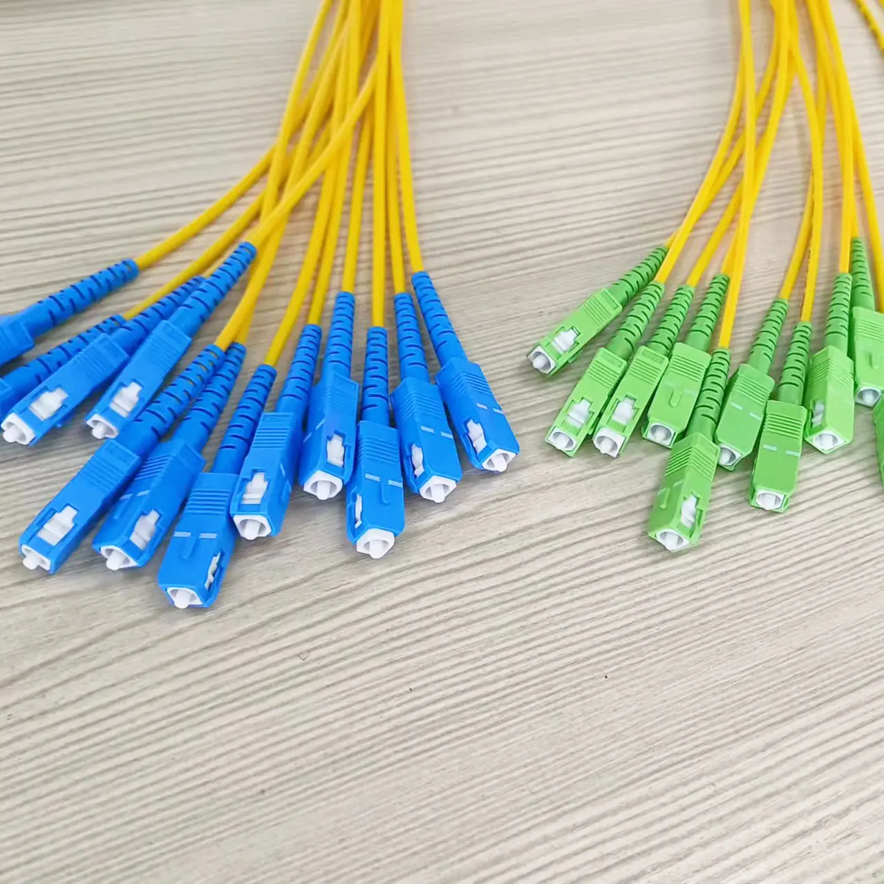 SC APC/ Upc Length Customizable Single-mode Simplex fiber optic patch cord /cable 1m 2M 3M 5M 7M 10M
