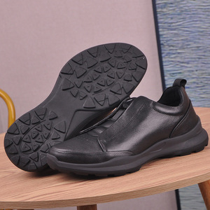 Nouvelles baskets décontractées pour hommes en cuir véritable, fabriquées à la main, à enfiler avec boucle, confortables, respirantes, tendance mode - Product Image 3