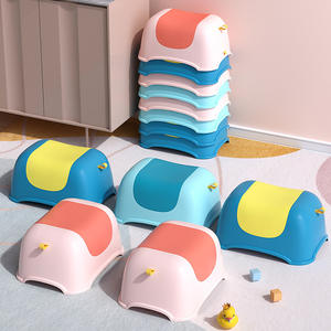 Silla de montar moderna para niños, taburete de estudio resistente y antideslizante de plástico para uso escolar, azul oscuro, azul claro, rosa - Product Image 5