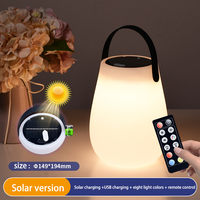 Lampe de table LED portable de luxe moderne rechargeable avec un CRI 95 élevé et une durée de vie de 50 000 heures pour une utilisation en intérieur/extérieur