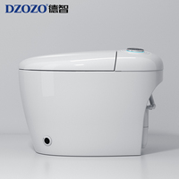WC intelligent de luxe durable avec nettoyage automatique, chasse d'eau monobloc allongée, siphon en P, télécommande et siège chauffant pour salle de bain