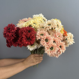 Ramo de 3 Cabezas de Gerbera Artificial de Seda, 26 cm, Ramo Pequeño de Margaritas Africanas Artificiales, Crisantemo Falso Vintage para Decoración del Hogar - Product Image 2