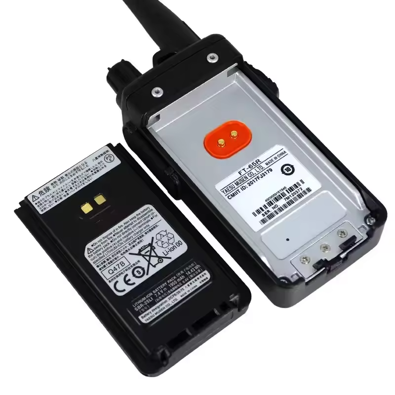 Yaesu FT-65R 5W 144/430MHz FM Transceptor de mano de doble banda con modificación Mars/Cap para rangos de frecuencia de transmisión extendidos
