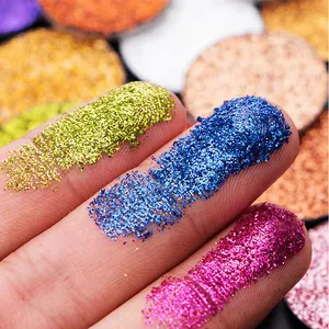 Paleta de sombra dos olhos com glitter, 15 cores brilhantes e naturais para os olhos