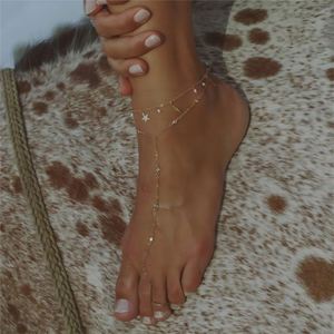Pulsera de tobillo bohemia hecha a mano con perlas y conchas, con cuerda trenzada, ideal como joya para el verano, la playa y para usar con pies descalzos. - Product Image 1