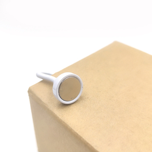 Hameçon magnétique de pêche en ferrite robuste et pivotant, blanc - Product Image 5